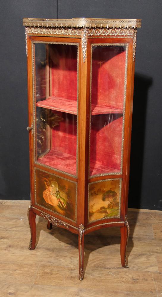 Vitrina antigua Vernis Martin 1890 Angela Kaufman Vitrine