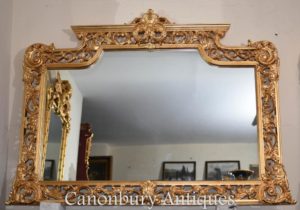 Espejo de manto dorado Chippendale inglés grande