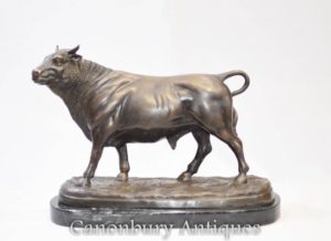 Estatua de bronce francés Toro de vaca Bulto de la vaca