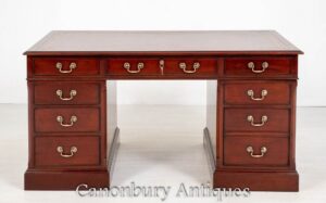Antigüedades de oficina de caoba de escritorio de pedestal georgiano