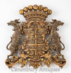 Escudo de armas tallado - Escudo heráldico inglés dorado