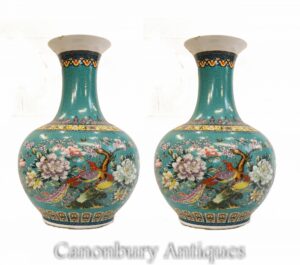 Pareja de jarrones de porcelana china - Forma Qianlong Shangping