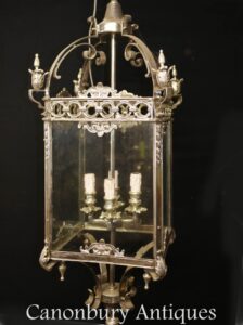 Regency Lantern - Lámpara colgante de luz plateada