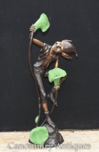 Fuente de bronce Goblin - Fundición de jardín de estatua de Pixie Fairey