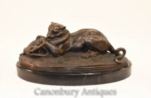 Panther Alligator Battle Bronze según Moigniez - Estatua clásica francesa